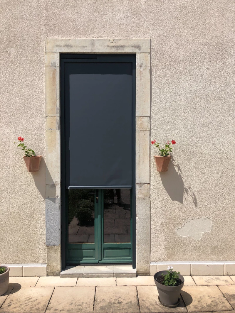 Installation d’une protection solaire à Monein